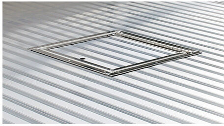 Flatbed Gooseneck Hitch Trap Door